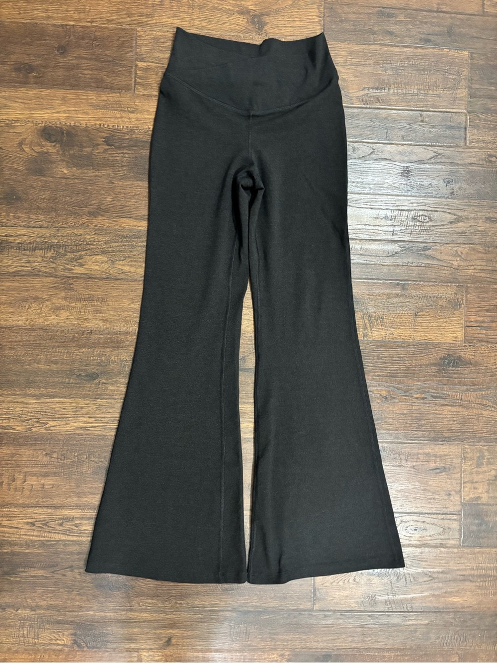 Extra High-Waisted PowerChill Super-Flare Pants